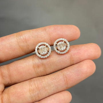 Diamond Circle Cluster Stud Earrings