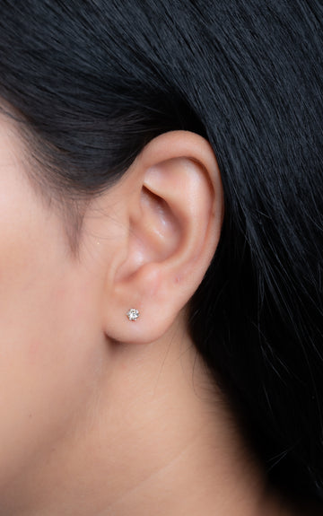 Serra Diamond Earrings