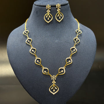 Enchanted Vines Diamond Necklace Set