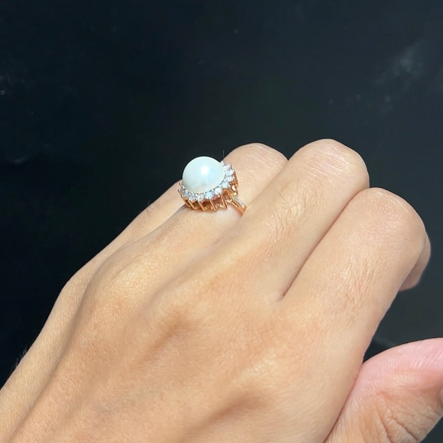 Luna Pearl Ring