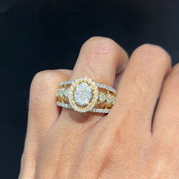 Oval Glory Diamond Ring