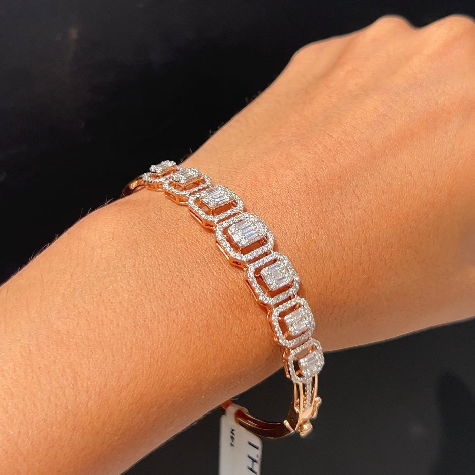 Regal Radiance Baguette Diamond  Bracelet