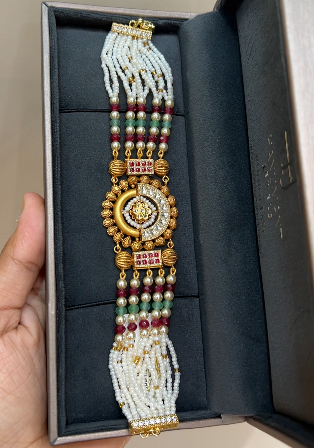 Rajmudra Antique Gold Bracelet