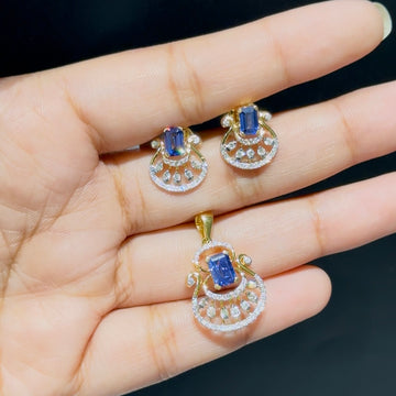 Sapphire Glow Diamond Pendant Set