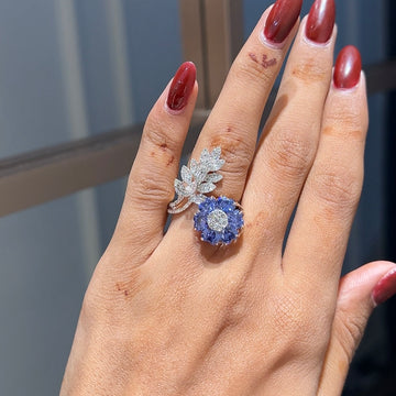 Enchanted Bloom & Leaf Diamond Ring