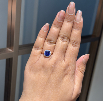 Viral Blue Tanzanite Cushion-Cut Diamond Ring