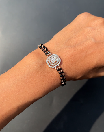 HexaGlow Diamond Mangalsutra Bracelet