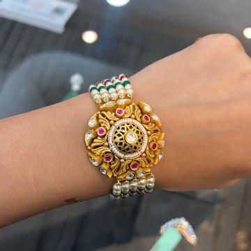 Vibhuti Antique Gold Bracelet