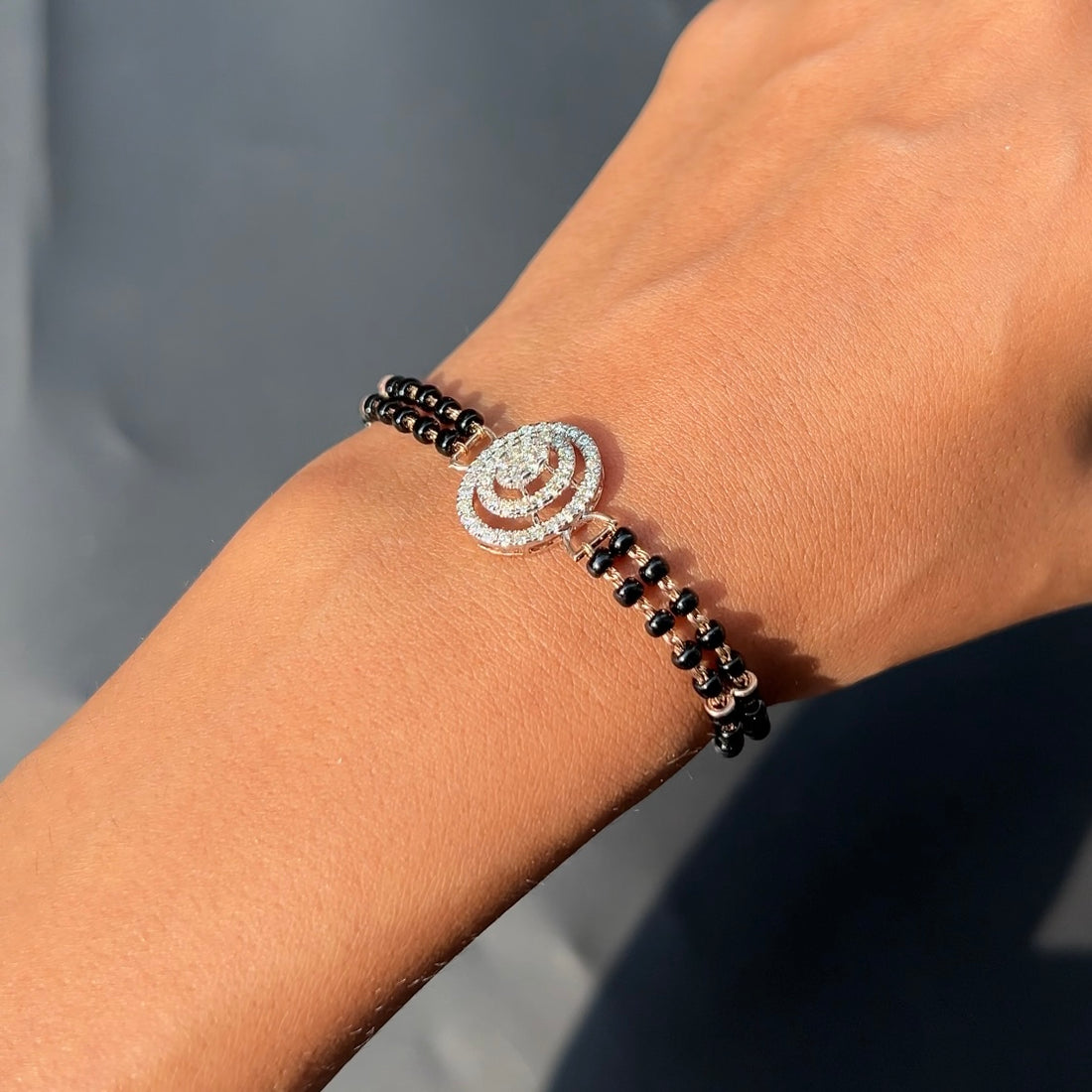 Oval Aura Diamond Mangalsutra Bracelet