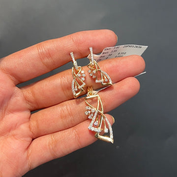 Aurelia Diamond Pendant Set