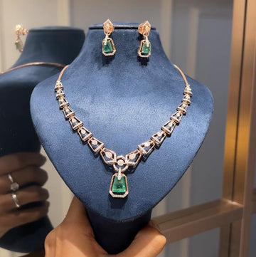 Emerika Vertex Diamond Necklace Set