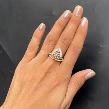 Ishita Heartveil Diamond Ring